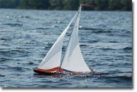 rc sailboats our 27 65 inch sailboats are wonderful boats to sail with 
