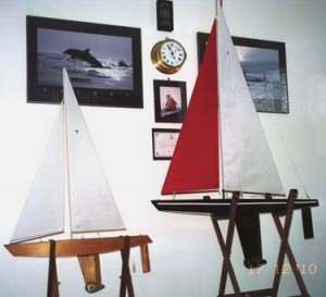 Theo's T27 and T37 RC model sailboats